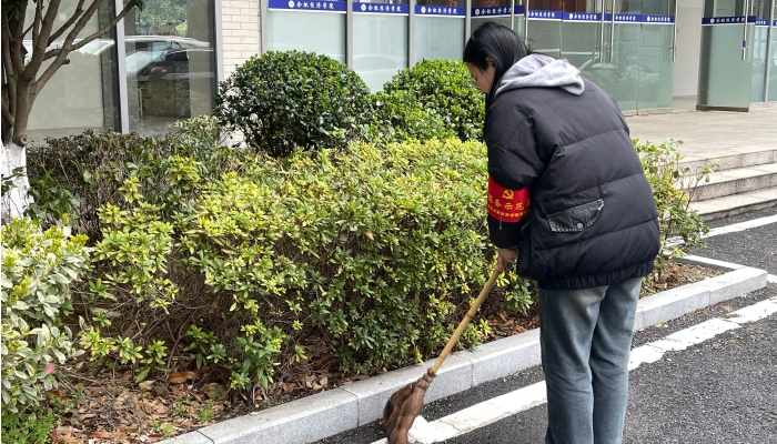 學生二支部學習雷鋒精神1_副本.jpg
